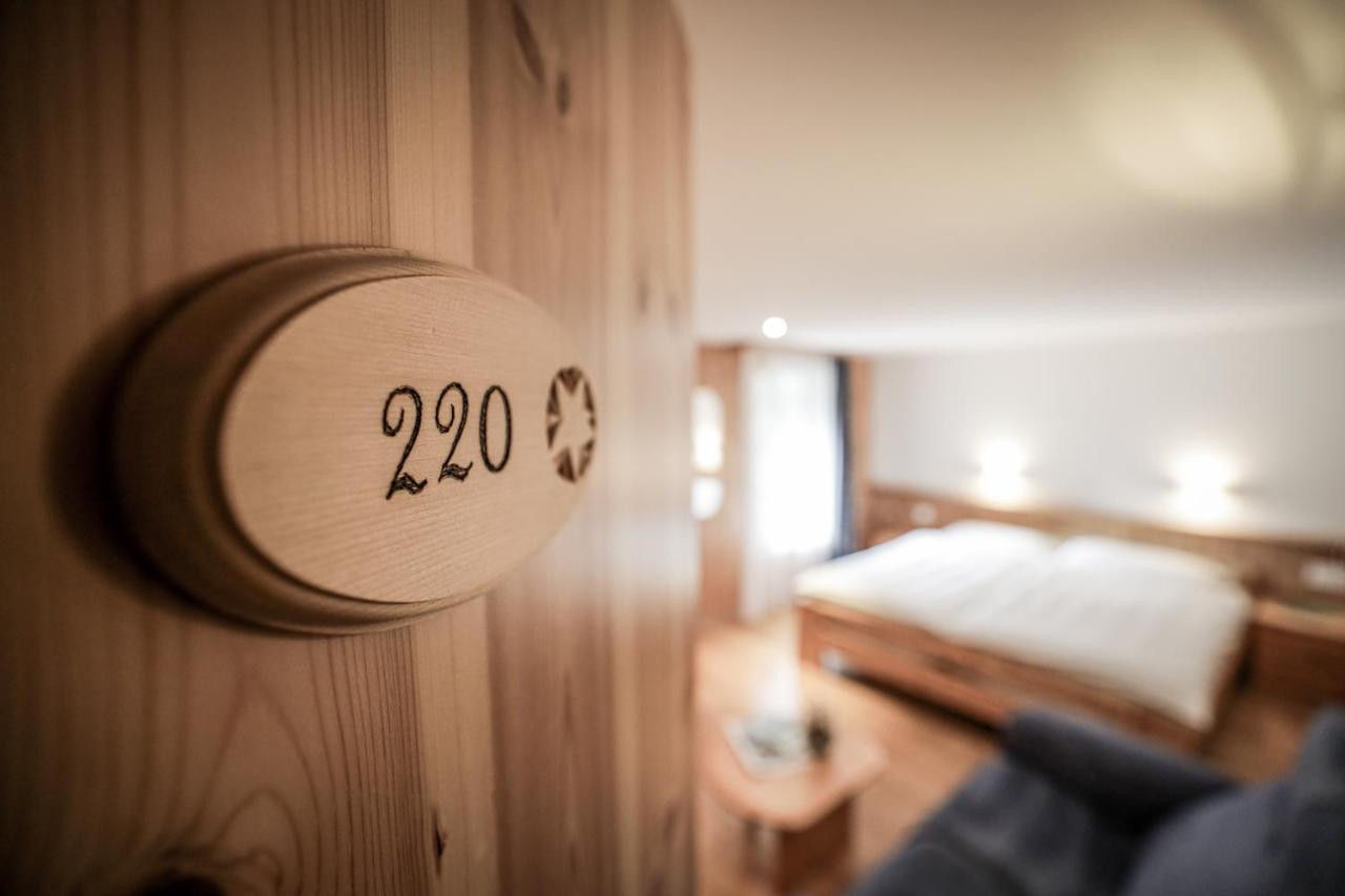Hotel Sonnenhalde, ארוזה מראה חיצוני תמונה